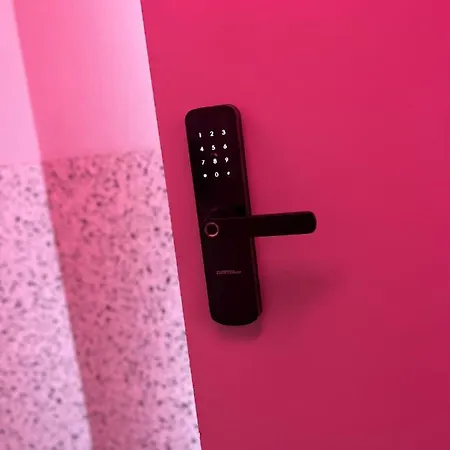 Berlin アパートホテル