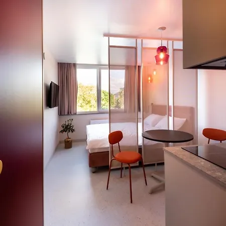 アパートホテル Berlin クライペダ